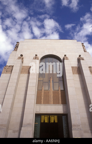 The ANZAC Memorial, completed in 1934, is the main commemorative military monument of Sydney, Australia. Stock Photo