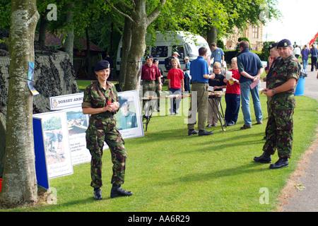 British Army Cadet at a careers day for school leavers Stock Photo - Alamy