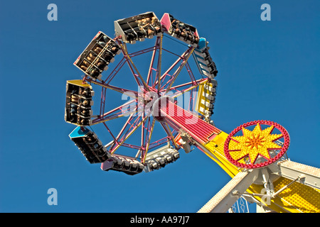 Carnival ride spin hammer top Stock Photo - Alamy