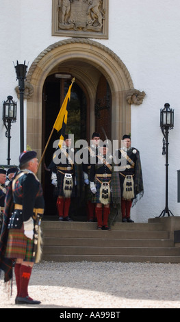 The Duke of Atholl, his children and grandson at Blair Castle Stock Photo