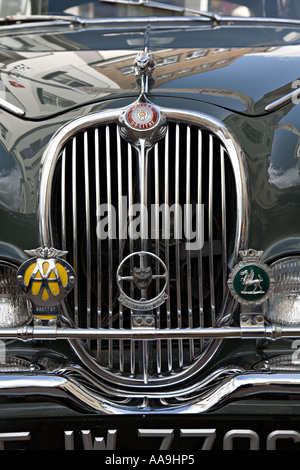 Radiator grill and badges on a 3.8 litre S type Jaguar made in 1965 Stock Photo