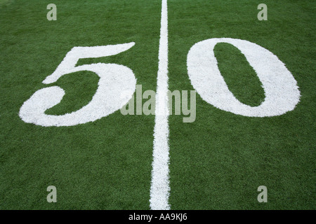 50 yard line on football field Stock Photo