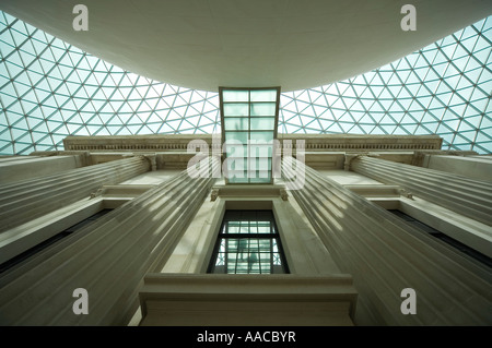 Glass bridge walkway in Great Court of the British Museum London Stock Photo