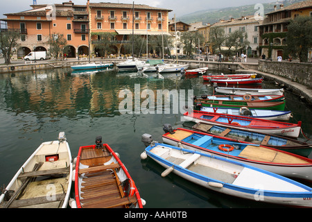 Italy Garda Torri-del-Benaco harbour Stock Photo