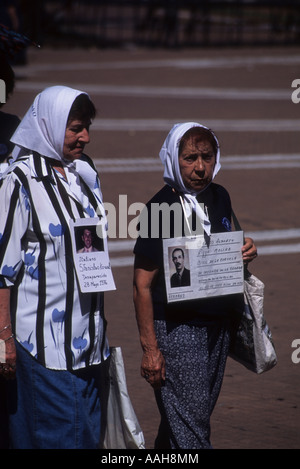 Mothers marching to demand justice for relatives who disappeared in the Dirty War, Plaza de Mayo, Buenos Aires, Argentina Stock Photo