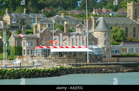 Cowes Castle, RYS, Royal Yacht Squadron, Cowes, Isle of Wight, England, UK, GB. Stock Photo