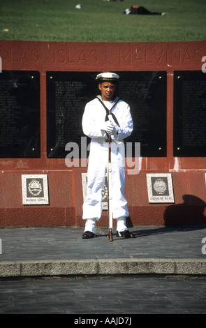 Guard at Monumento a los Caídos en Malvinas / Falklands War memorial, Plaza San Martin, Retiro, Buenos Aires, Argentina Stock Photo