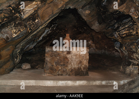 The altar in St Fillan's Cave in Cove Wynd, Pittenweem, East Neuk of Fife, Scotland, UK. Stock Photo