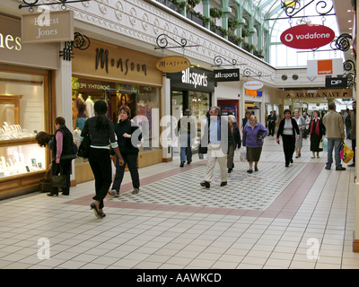 Shops In Park Street Camberley Surrey England Uk Stock Photo Alamy