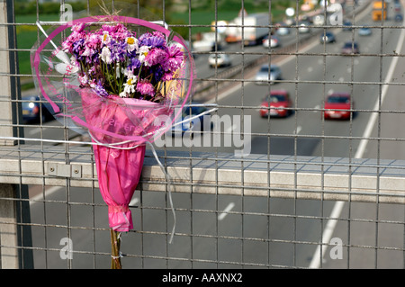 Flower tribute, M56, Cheshire England UK Stock Photo