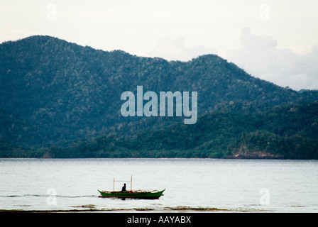 19 04 07 Sabang Palawan Philippines Photo Simon Grosset Stock Photo