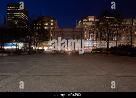 london marble arch at night time Stock Photo