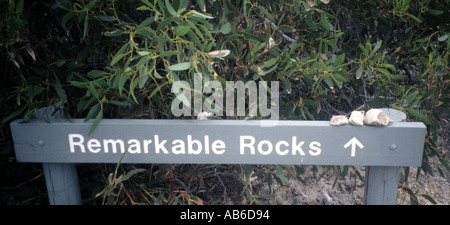 SIGN FOR THE REMARKABLE ROCKS KIRKPATRICK POINT FLINDERS CHASE NATIONAL PARK KANGAROO ISLAND SOUTH AUSTRALIA Stock Photo