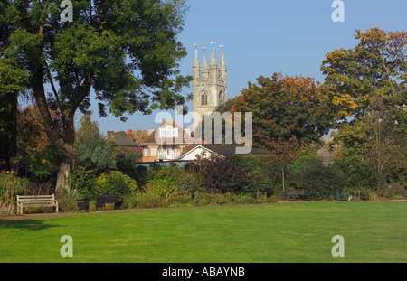 Kent, Ashford, St Mary's Parish Church Stock Photo