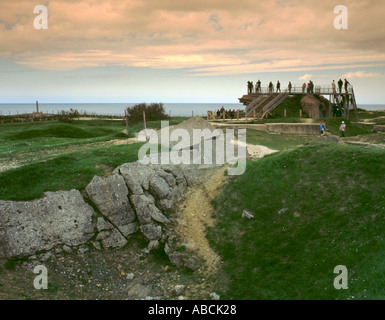 Old concrete German gun emplacement, Pointe du Hoc, Normandie (Normandy), France. Stock Photo