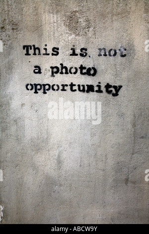 洋書 This Is Not a Photo Opportunity THIS IS NOT A PHOTO OPPORTUNITY Banksy Art London England