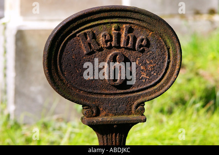 rusty sign 'Reihe 6' Stock Photo