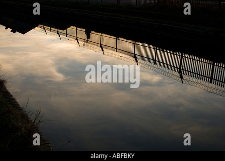 views on canals in the westmidlands near dudley port canals were the transport backbone of the uk before the railway they have n Stock Photo