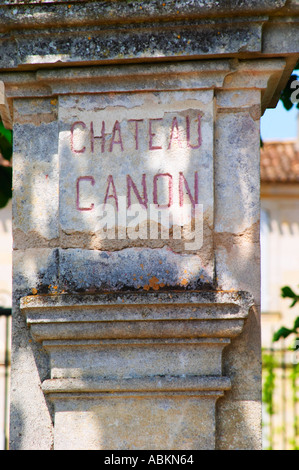 A stone pillar inscribed with Chateau Canon Saint Emilion Bordeaux Gironde Aquitaine France Stock Photo