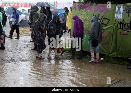 Flooding at Glastonbury Festival 2005 The biggest music festival in Europe Worthy Farm Pilton Somerset England Stock Photo