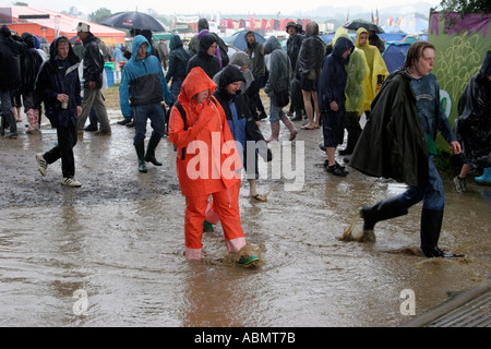 Flooding at Glastonbury Festival 2005 The biggest music festival in Europe Worthy Farm Pilton Somerset England Stock Photo