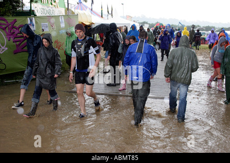 Flooding at Glastonbury Festival 2005 The biggest music festival in Europe Worthy Farm Pilton Somerset England Stock Photo