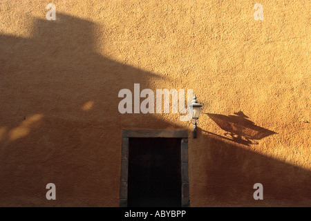 Shadows Cast By Early Morning Winter Sun In Culross Stock Photo - Alamy