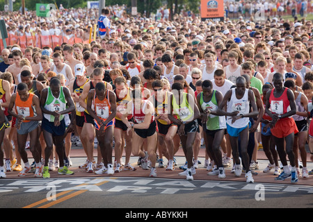 Elite runners start annual Boilermaker 15K Road race largest in USA Utica New York July 8 2007 Stock Photo