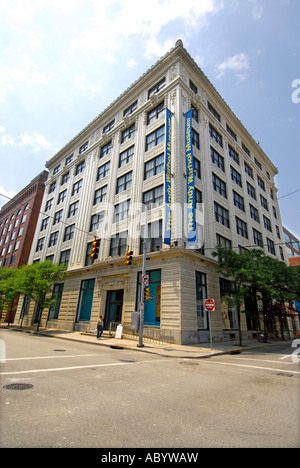 The Andy Warhol Museum in the city of Pittsburgh Pennsylvania Pa USA Stock Photo