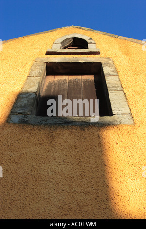 Winter sun in Culross Stock Photo - Alamy