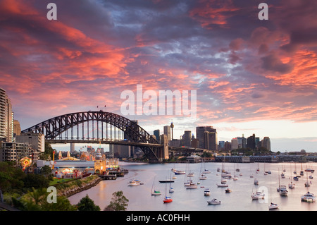 View over Lavendar Bay toward the Habour Bridge and the skyline of central Sydney Stock Photo