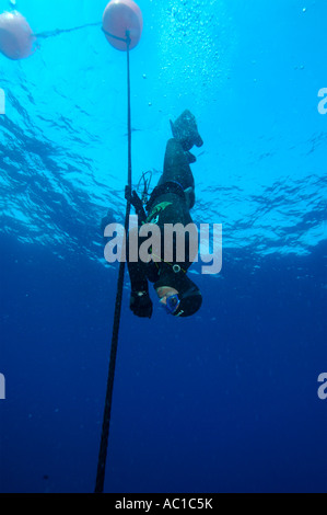 Herbert Nitsch breaks the new No Limits world freediving record diving to 214m 700ft in Spetses Greece Stock Photo