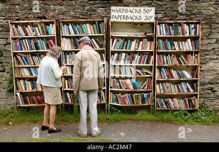 Open air honesty bookshop at Hay Castle Hay on Wye Powys Wales UK Stock Photo