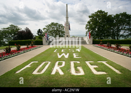 The Cenotaph, Veterans Day, Southend on Sea Essex England UK Stock Photo