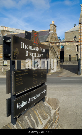 dh Highland Park Distillery KIRKWALL ORKNEY Scotland Malt whisky trail distillery Visitor attraction entry sign orkneys