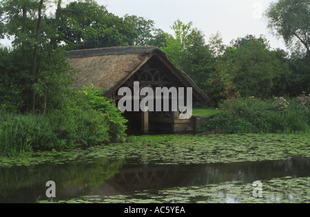 Victorian Boathouse on the River Avon Warwickshire Stock Photo
