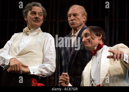 Paul Shelley as Sir Toby Belch left Patrick Stewart as Malvolio and Michael Feast as Feste in Twelfth Night, Chichester Festival Stock Photo