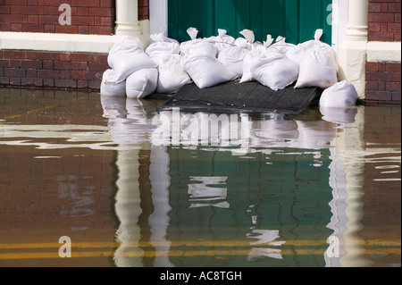 sand bags to protect property from the unprecedented June 2007 floods in Bentley, Doncaster, UK Stock Photo