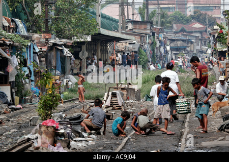 Squatters in Manila, Philippines Stock Photo: 9601653 - Alamy