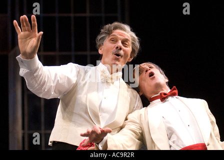 Paul Shelley as Sir Toby Belch left and Michael Feast as Feste in Twelfth Night July 2007 Chichester Festival Theatre Stock Photo