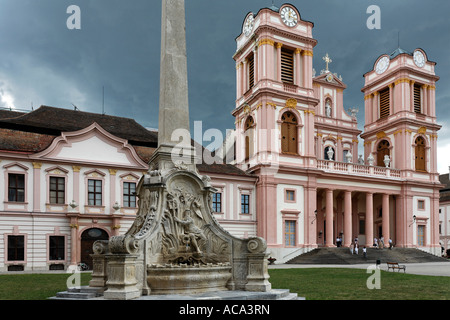 Religious foundation Goettweig, courtyard, obelisk and collegiate church, Lower Austria, Austria Stock Photo