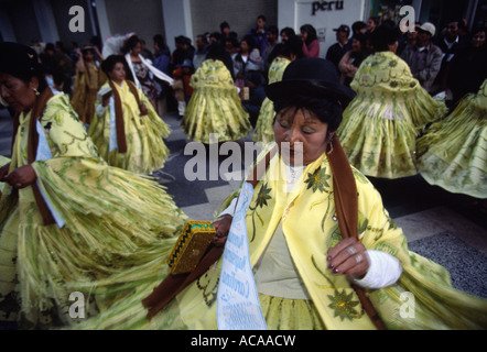 Chola dancers - Puno Week Festival, Puno, PERU Stock Photo