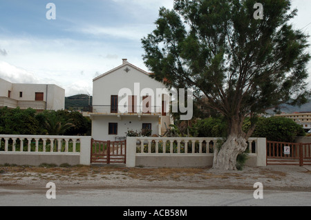 House in Kissamos (Kastelli) town, greek isle of Crete Stock Photo