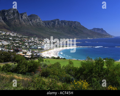 Camps bay with against the backdrop of the Twelve Apostles Cape Town, Western Cape Province; South Africa Stock Photo