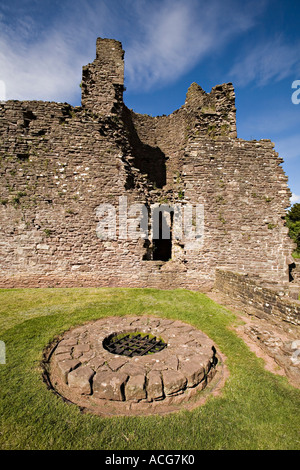 The remains of the well and the domestic hall White Castle Monmouthshire Wales UK Stock Photo