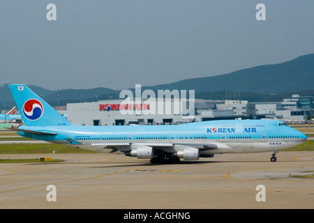Korean Airline Commercial Jet Grand Incheon International Airport ICN Seoul South Korea Stock Photo