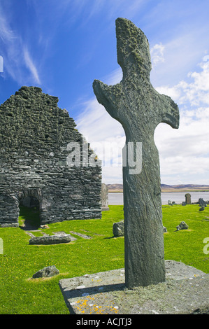 Stone cross at Kilnave Chapel, Isle of Islay, Agyll and Bute, Scotland Stock Photo