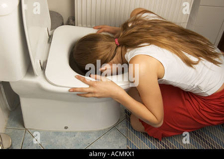 Freundin Vollbusige Toilette Doppelter
