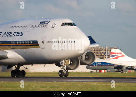 Close-up of Singapore Airlines Boeing 747-412 at London Heathrow Airport England UK Stock Photo