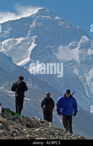 Trekkers at Rongbuk Basecamp on the North Side of Mount Everest, Tibet, China. Stock Photo